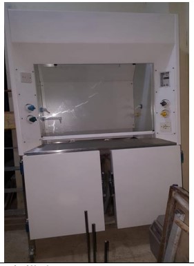 FUME HOOD